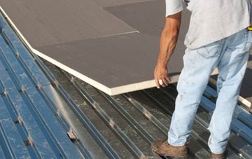 benefits of insulating Hakin flat roofing